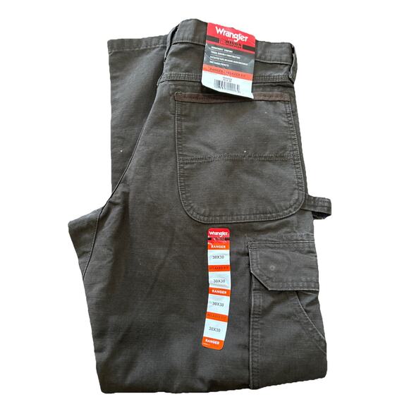 NWT Wrangler Riggs Workwear Men's 30”x30” Cargo Pants Dark Brown Ripstop Ranger - Picture 1 of 9